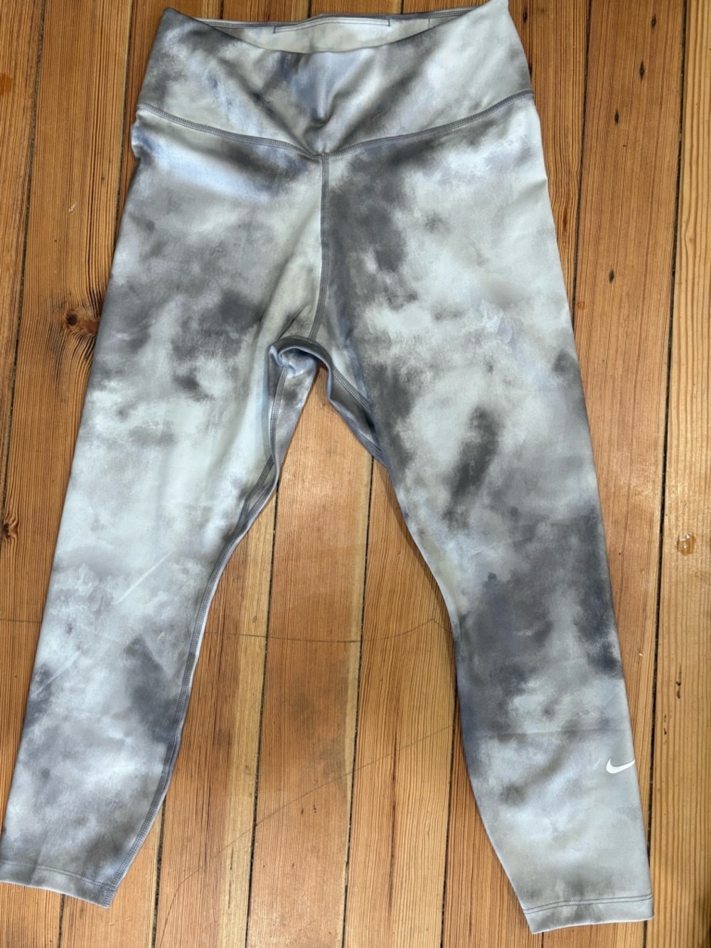 Nike Marble Tie-Dye Gray & White High-Rise Leggings